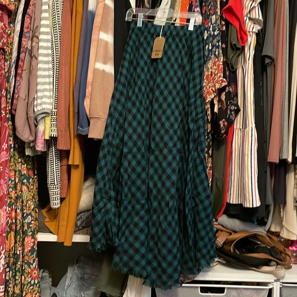 Natural Life flannel plaid skirt